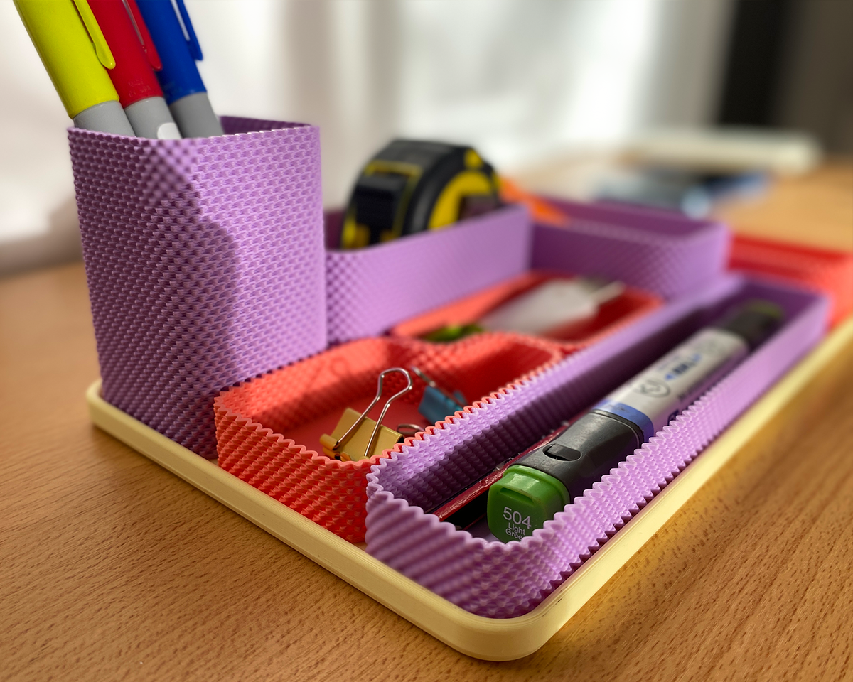 DESK ORGANIZER 16 1350